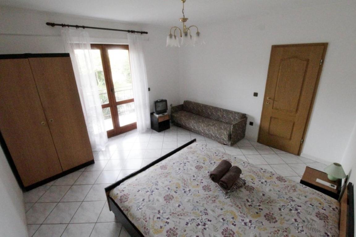 Guest house Leo With Pool *